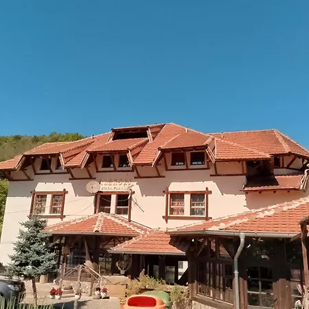 Etno Selo Srna Hotel