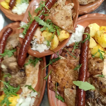 Etno Selo Srna Hotel *